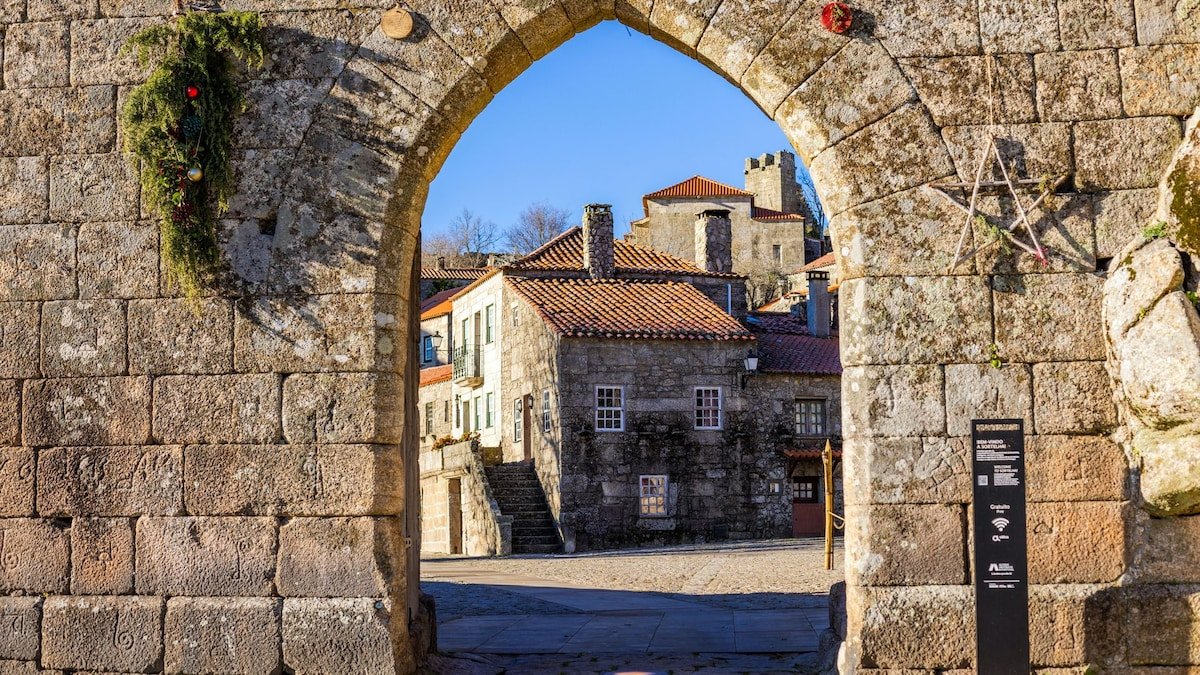 12 meses, 12 pueblos: uno para cada mes del año
