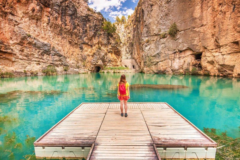 A una hora de Valencia, las piscinas naturales llenas de historia que sirven de oasis para refrescarse en plena ola de calor