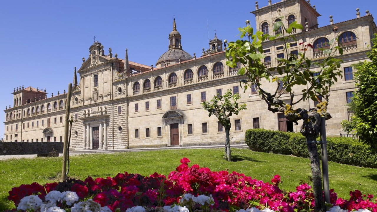 Así es el Escorial gallego