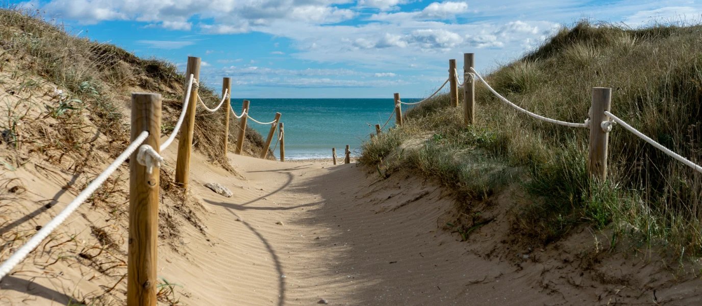 Así es la espectacular playa secreta que tienes mucho más cerca de Madrid de lo que imaginas