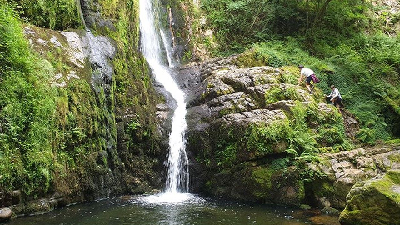 Así es la ruta sencilla donde verás las tres cascadas más bonitas de Asturias