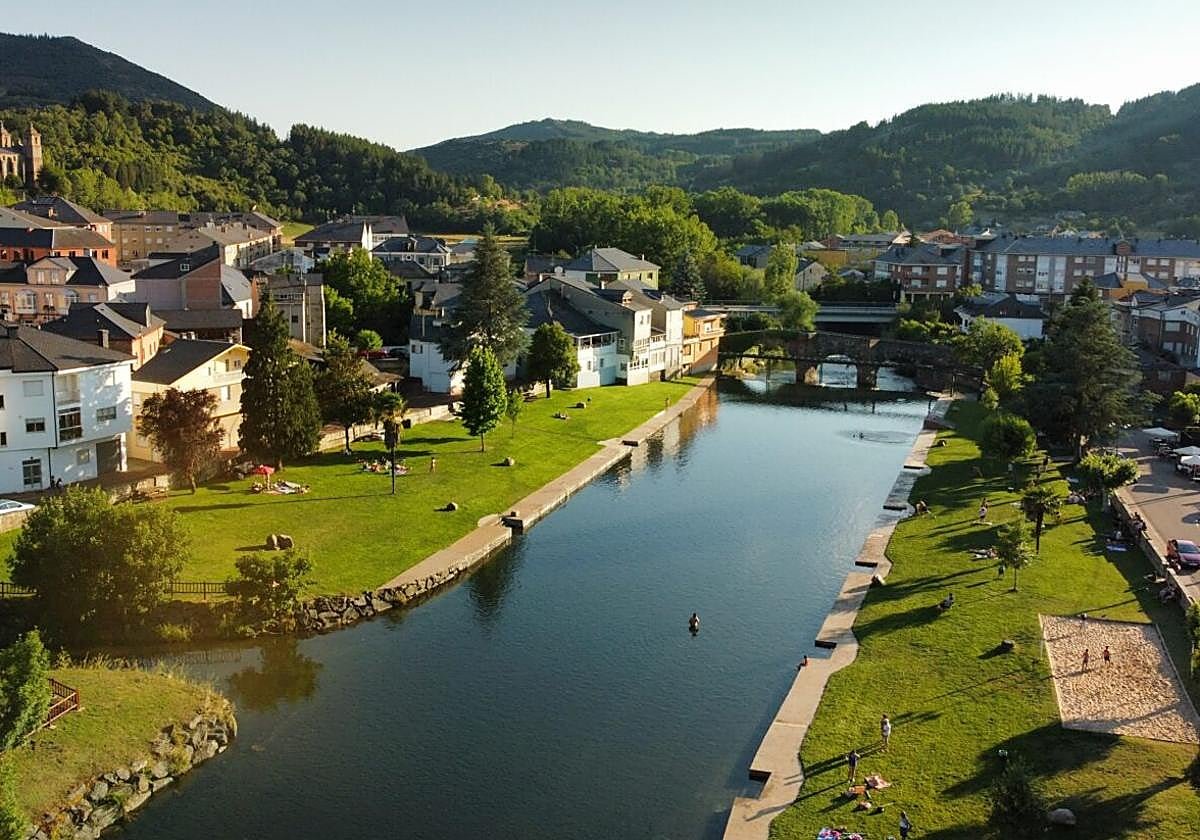 ¿Dónde está la piscina natural más bonita de la provincia de León? | Elbierzonoticias