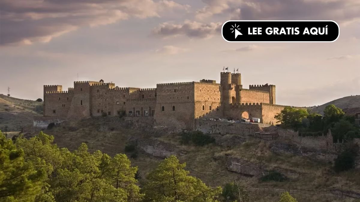 El castillo del siglo XII en Guadalajara donde dormirás entre murallas por menos de 60 euros