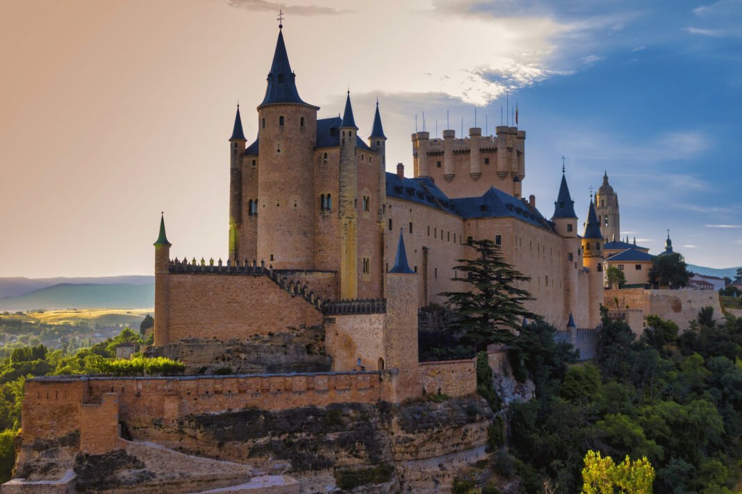El Jardín Romántico del Alcázar se abre al público con dos conciertos - Segoviaudaz.es