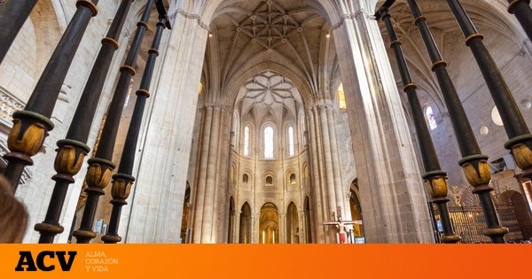 El monumento más emblemático de La Rioja que debes visitar en tu próxima escapada: atrae a los peregrinos por una famosa leyenda que obró el milagro