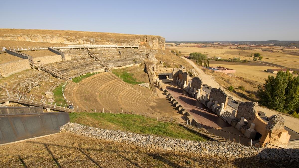 El pueblito de tan solo 67 habitantes donde se encuentra uno de los teatros romanos más grandes de España