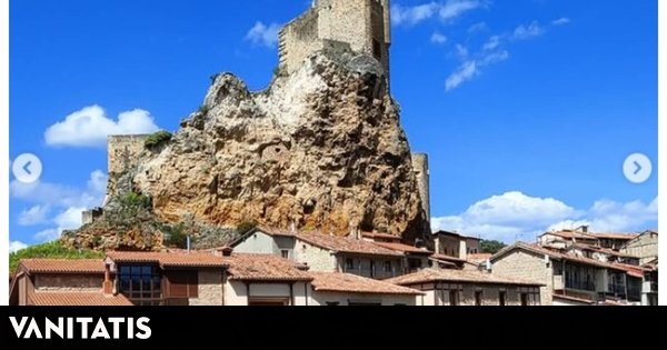 El pueblo de Burgos que conquista en verano: castillos, callejuelas y con vistas de película que cuesta muy poco visitar