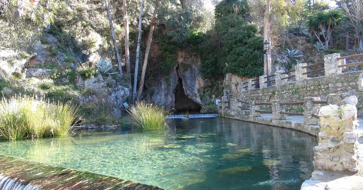 El pueblo de Málaga del que nace uno de los grandes monumentos naturales de la provincia