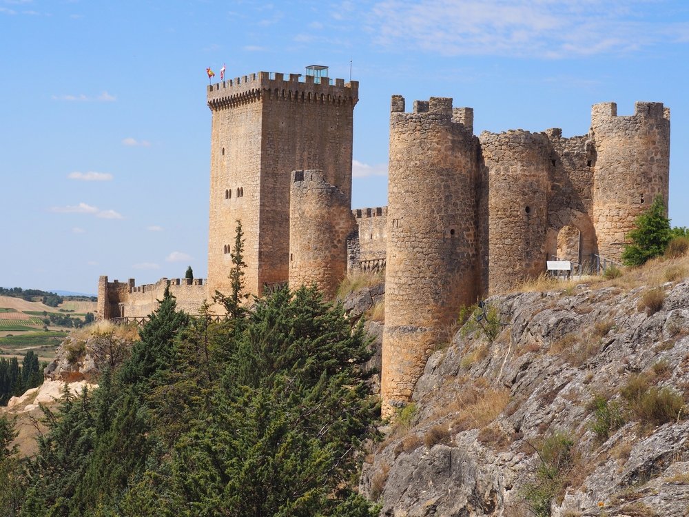 El recorrido por los castillos del Duero: una ruta del siglo XII que guarda secretos de la Edad Media y es Patrimonio de la Humanidad