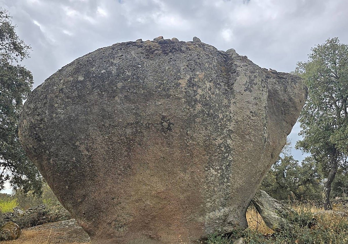 El sendero de las piedras mágicas: donde una agradable ruta de otoño se funde con la leyenda | La Gaceta de Salamanca
