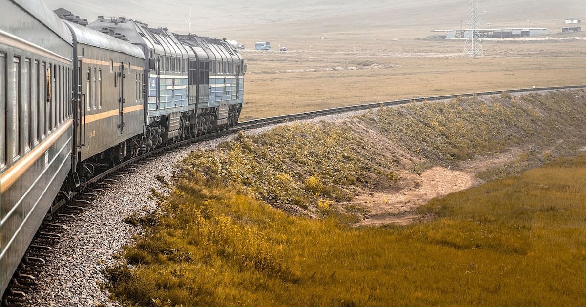 El viaje en tren que da la vuelta al mundo: sale desde Europa, recorrer 13 países y llega a Oceanía en menos de un mes | canal26.com