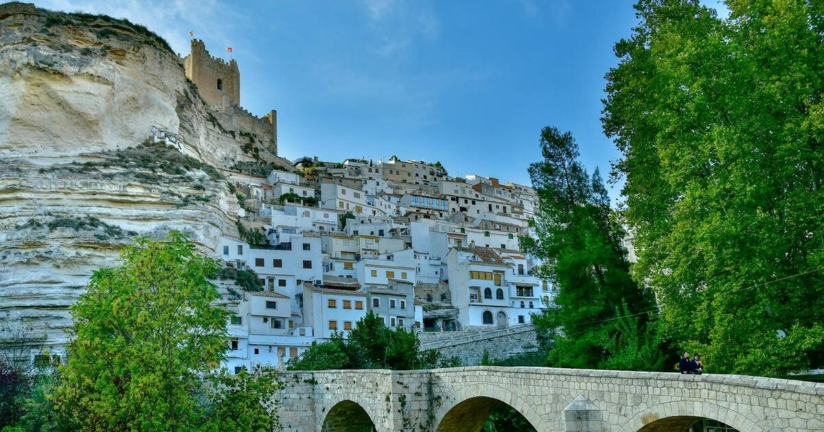 Este es el pueblo más bonito de Castilla-La Mancha: tiene 