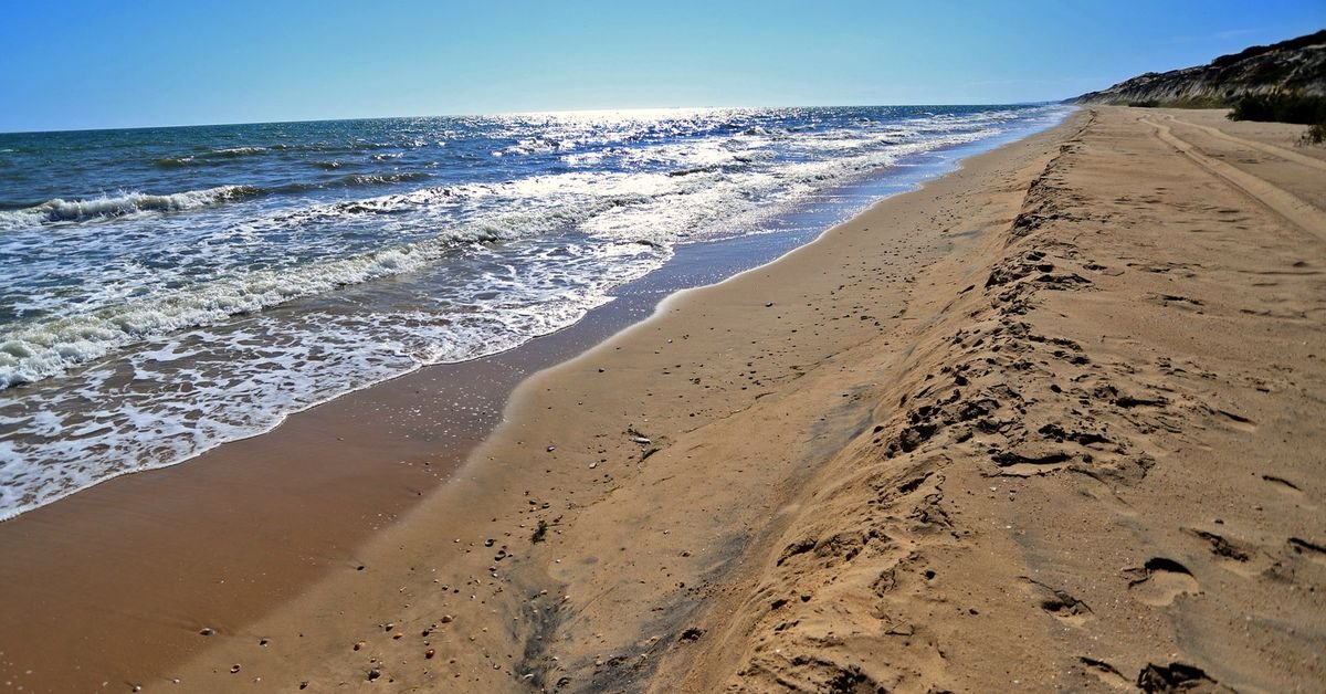 Este es el pueblo que tiene las playas más bonitas de Huelva, según National Geographic