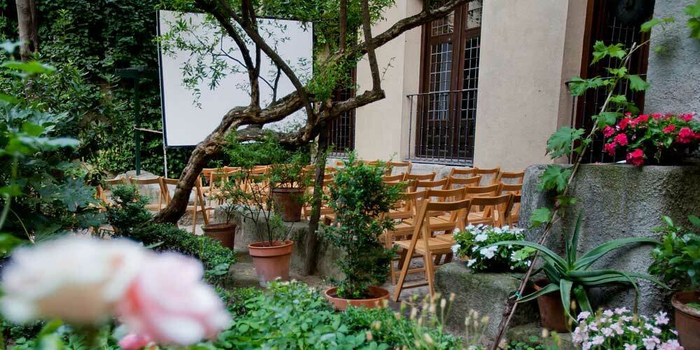 Este patio escondido en el barrio de Las Letras se convierte en cine de verano