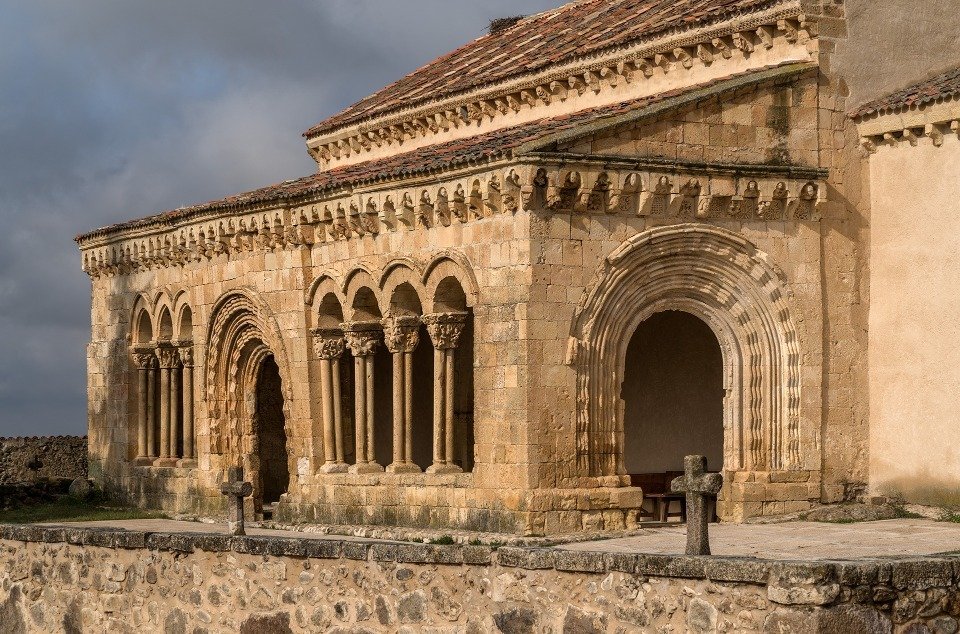 Este pueblo es el secreto mejor guardado de la provincia de Segovia: a menos de 30 minutos de la capital