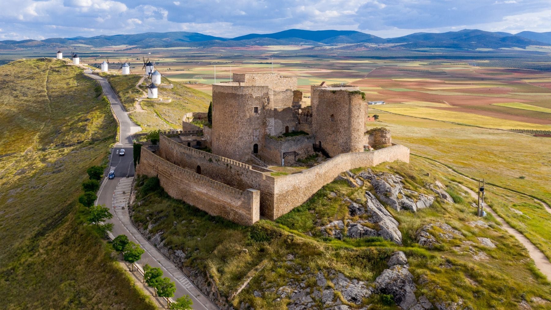 Estos cinco pueblos medievales parecen sacados de un cuento y están en Toledo