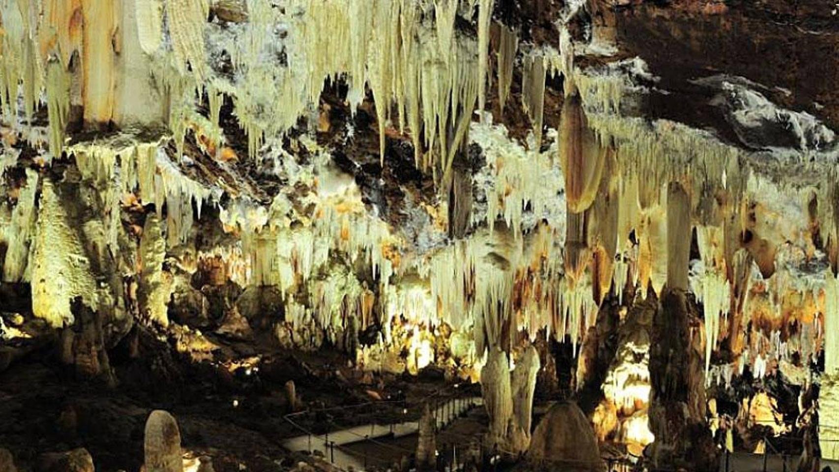 La bella catedral subterránea de Castilla y León descubierta por casualidad que ha enamorado a National Geographic