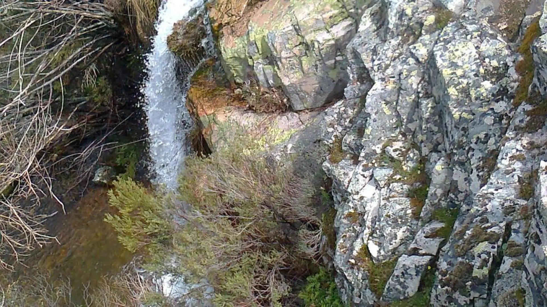 La espectacular ruta por un valle escondido de bonitas cascadas y arroyos considerado una microrreserva