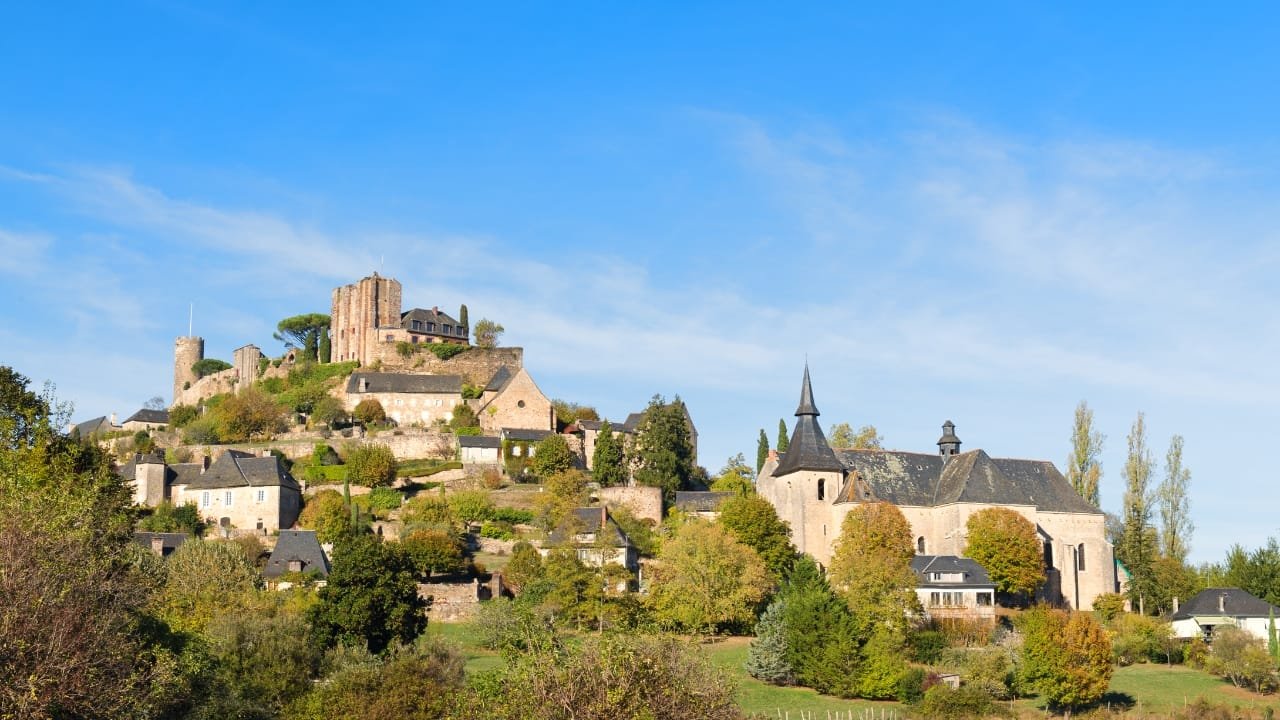 La garganta secreta de Galicia que desciende entre bosque, agua y silencio -