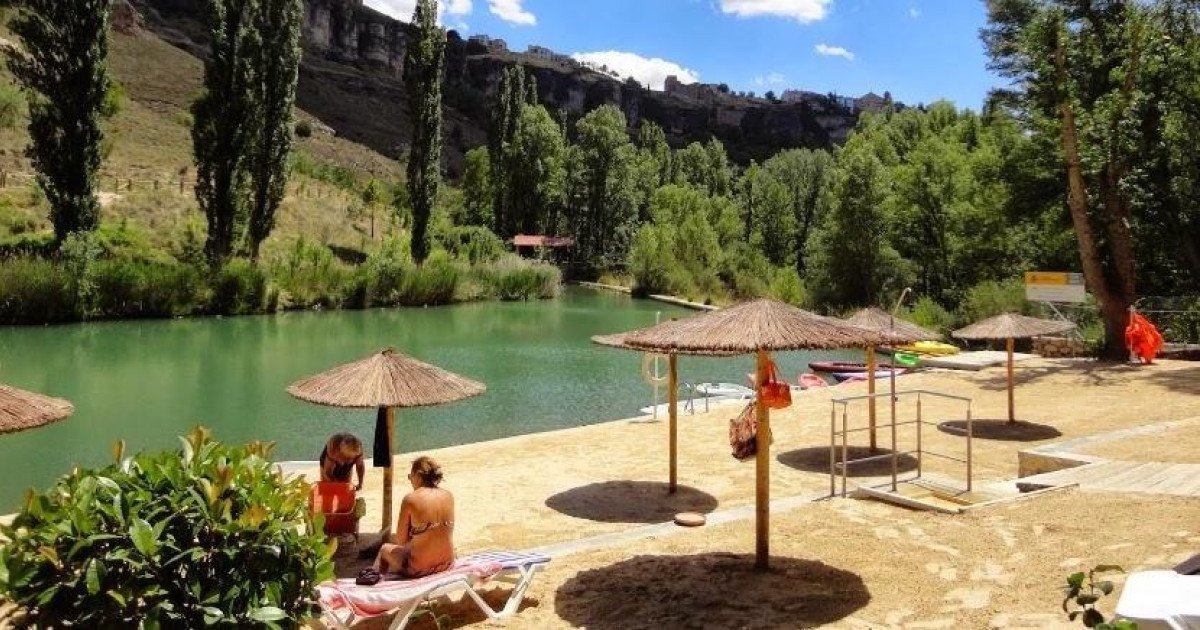 La idílica playa a los pies de las Casas Colgadas que solo conocen los conquenses