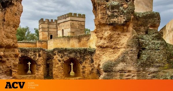 La infravalorada fortaleza medieval de este rincón de España: un gran desconocido de época musulmana que es Bien de Interés Cultural