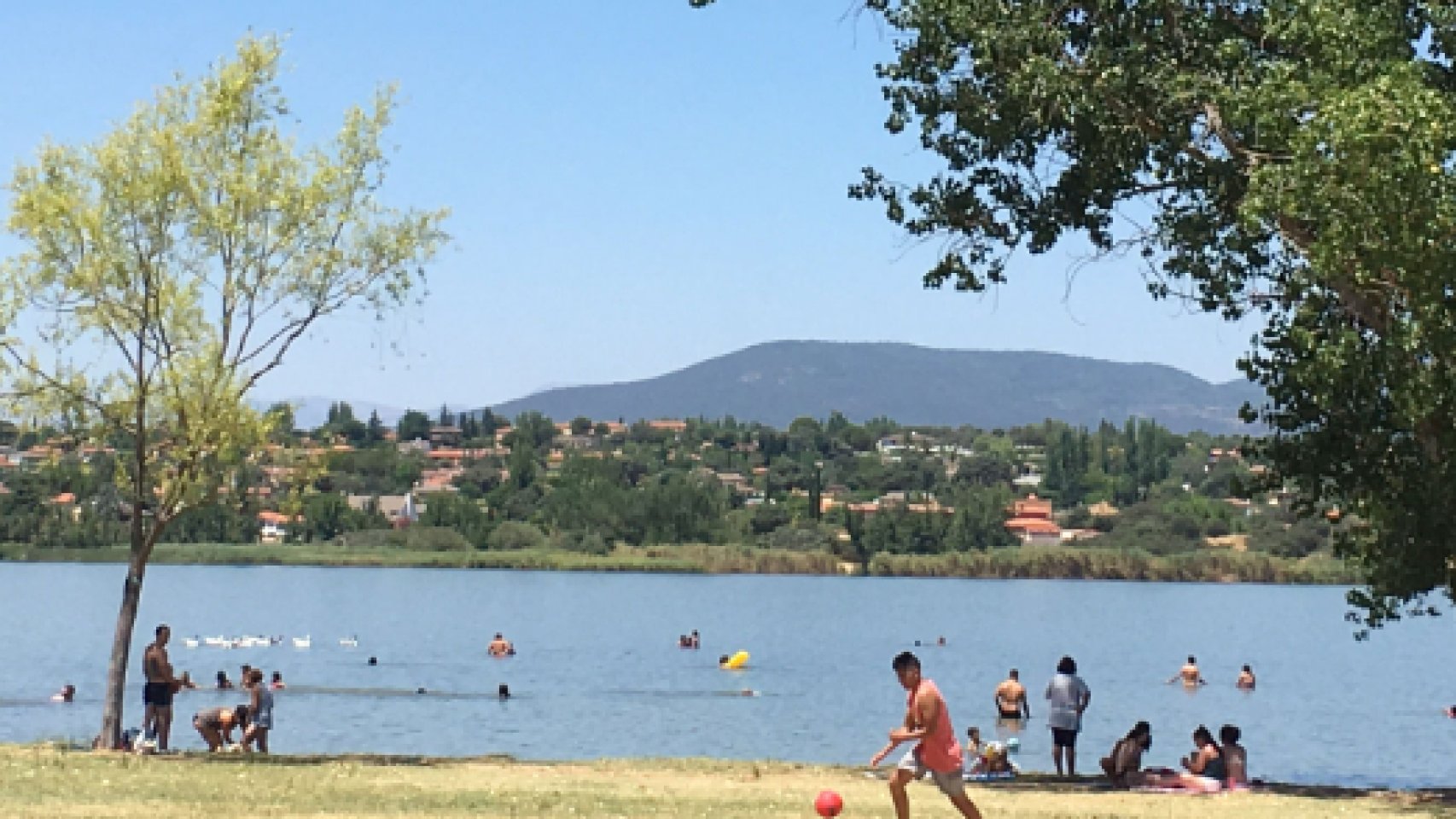 La piscina natural más bonita de Toledo, según la IA: un oasis de tranquilidad en plena sierra