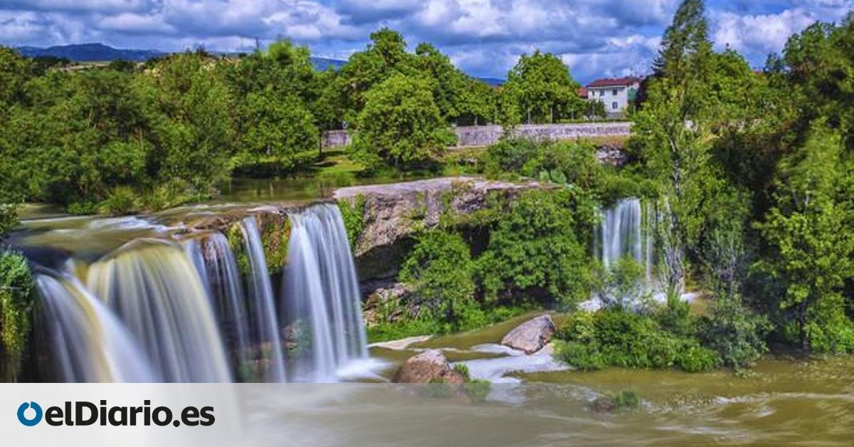 La piscina natural que nace bajo una cascada idílica está en Burgos