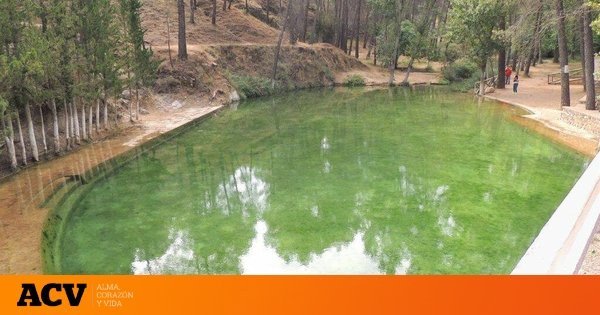 La piscina natural que ya está abierta para que te des un chapuzón en Jaén: un paraíso al alcance de todos con zonas de merendero