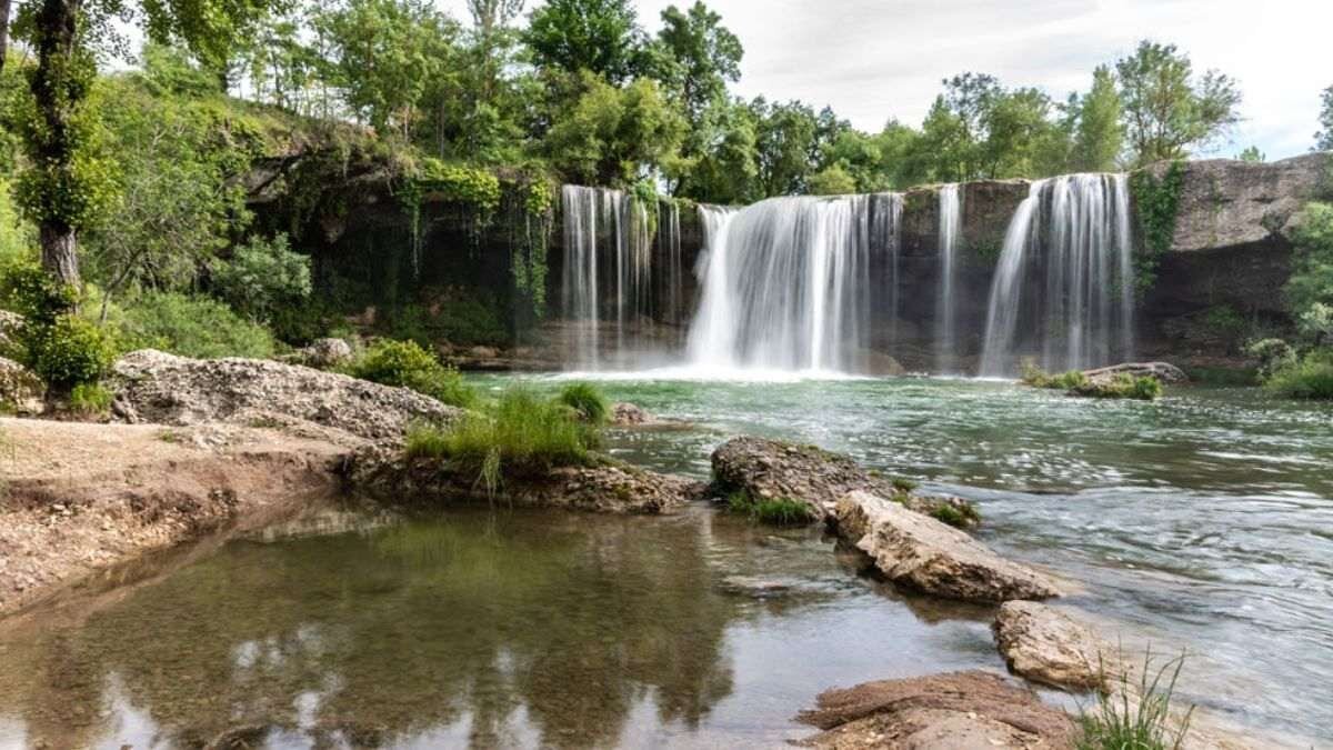 La poza paradisiaca perfecta para una escapada express desde Aragón