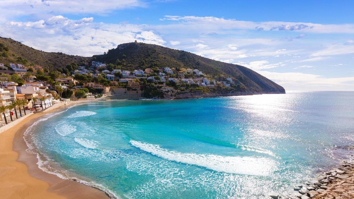 Las 3 calas más paradisiacas de Alicante: visítalas en agosto