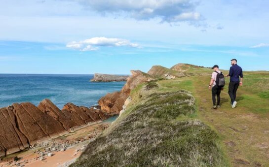 Las cinco rutas de senderismo más hermosas de Cantabria (y por qué deberías hacerlas)