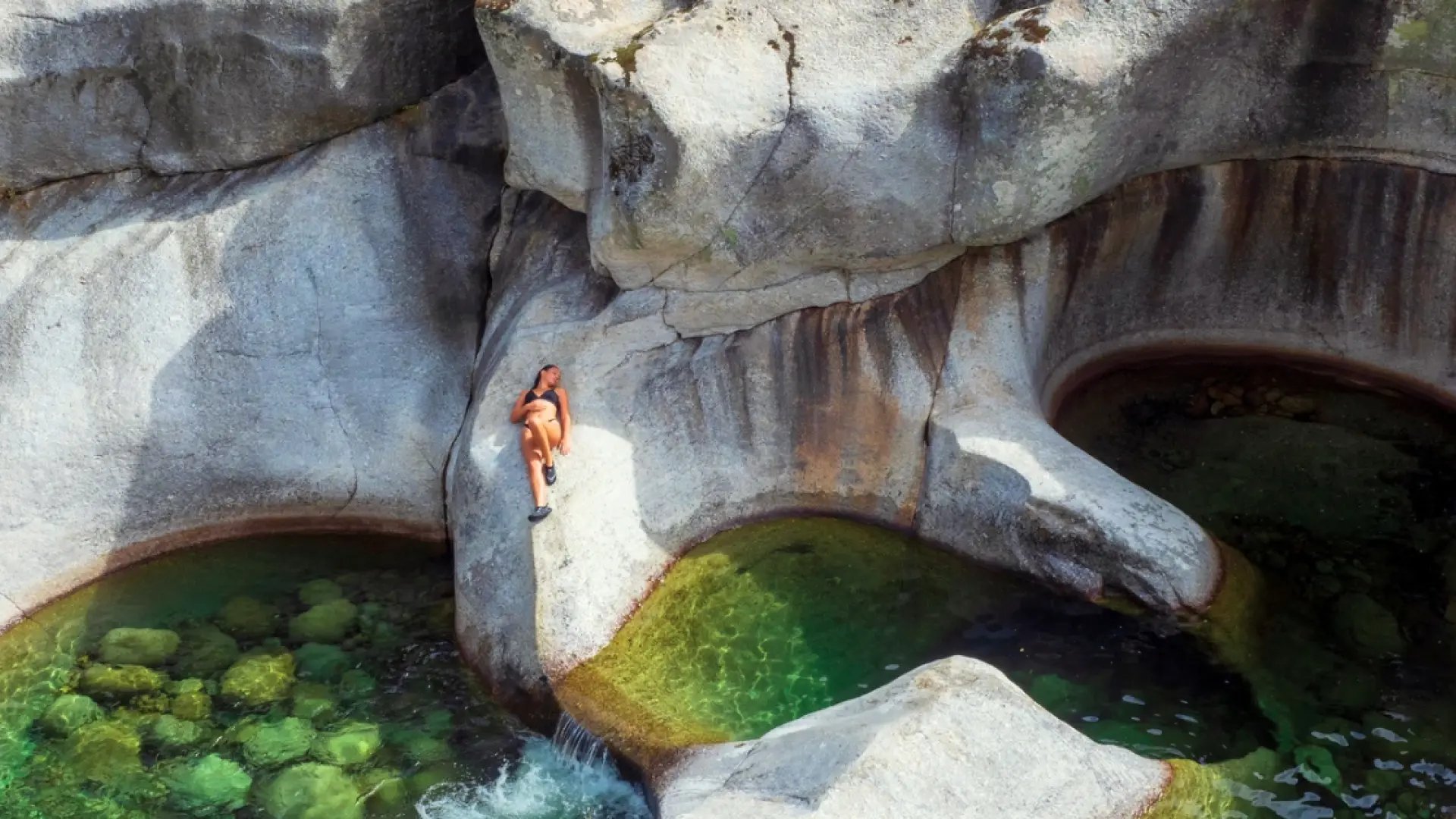 Las diez piscinas naturales más paradisiacas de España