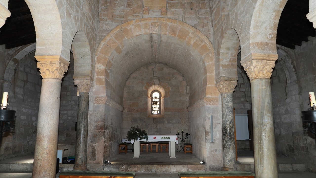 Los amantes del arte tienen una oportunidad única de contemplar la belleza de la iglesia más antigua de España