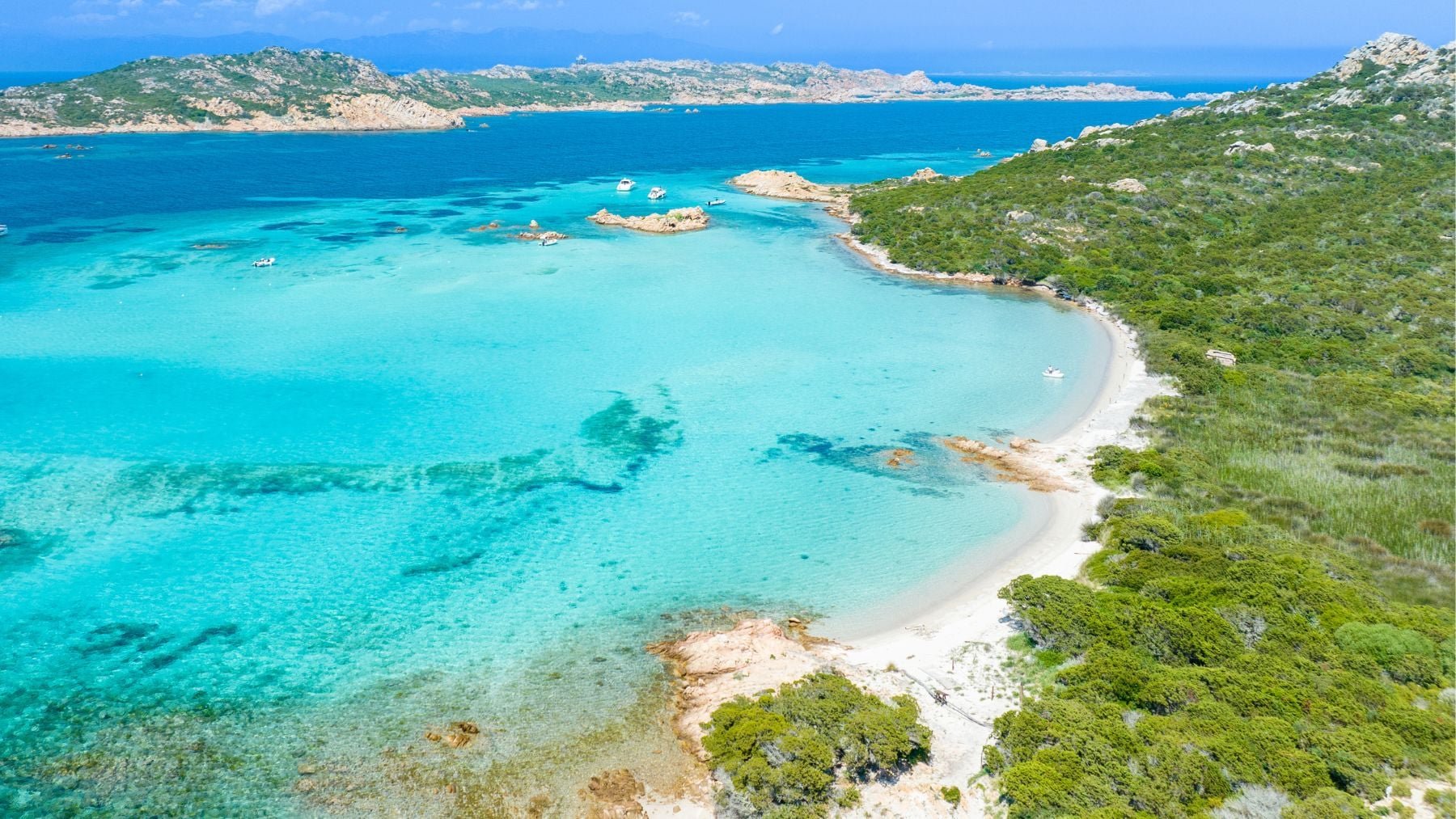 No es Formentera y es más barato: éste es el paraíso europeo que pocas personas conocen