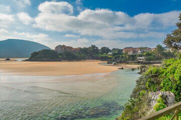 Piscinas naturales, pozas y silencio: así es el paraíso costero más deseado de Cantabria