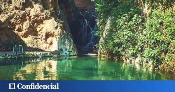 Una de las piscinas naturales más cristalinas y frescas de España está en este rincón de Castilla - La Mancha